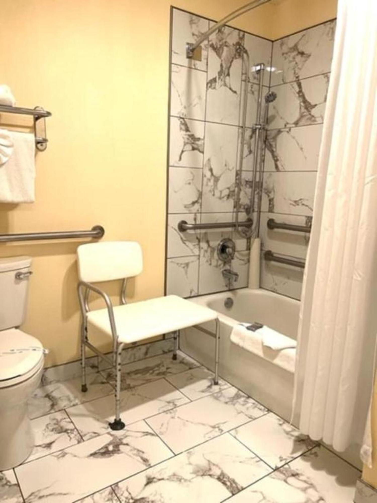 אושן שורס Lighthouse Suites Inn מראה חיצוני תמונה